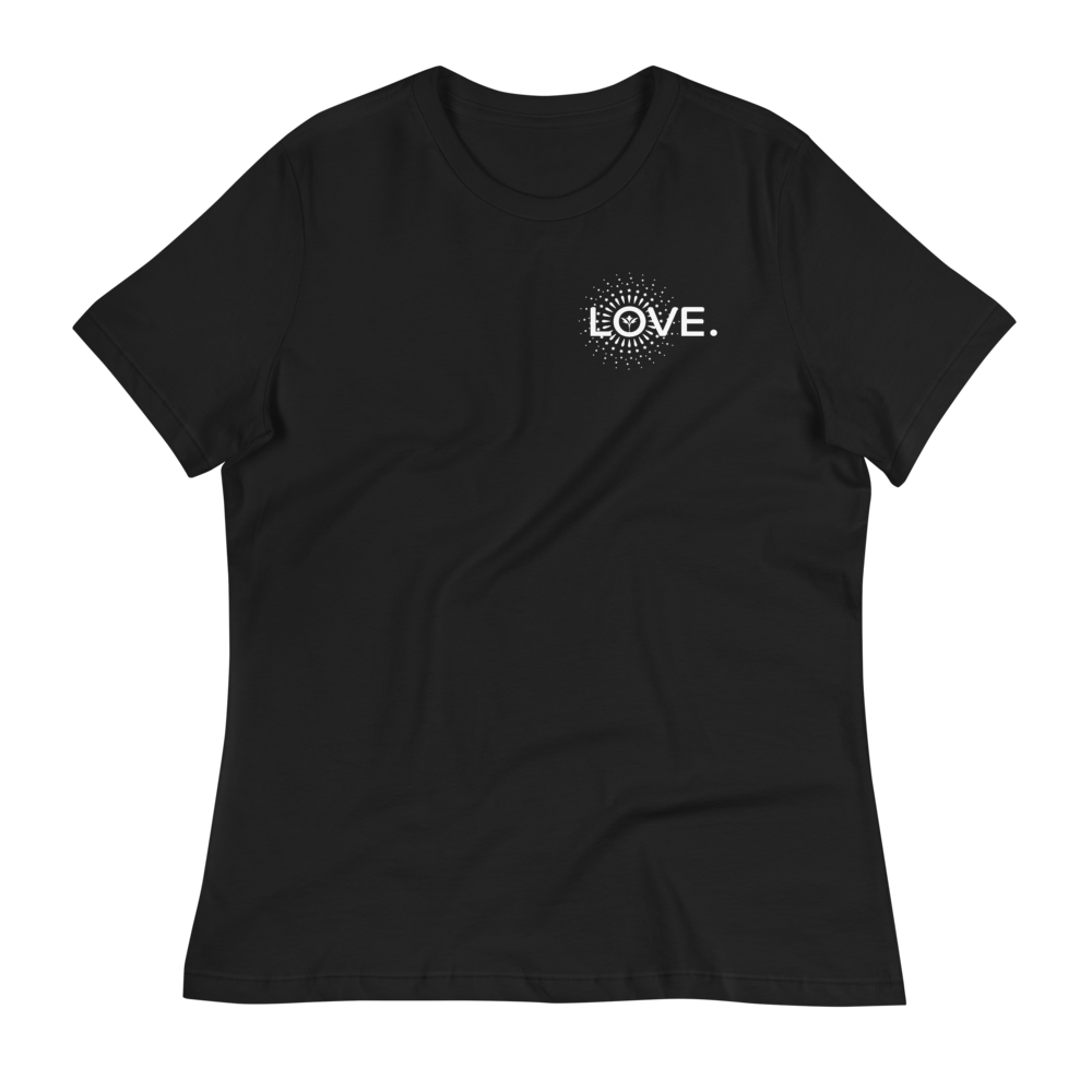 Pocket of Love — Women's Relaxed Tee
